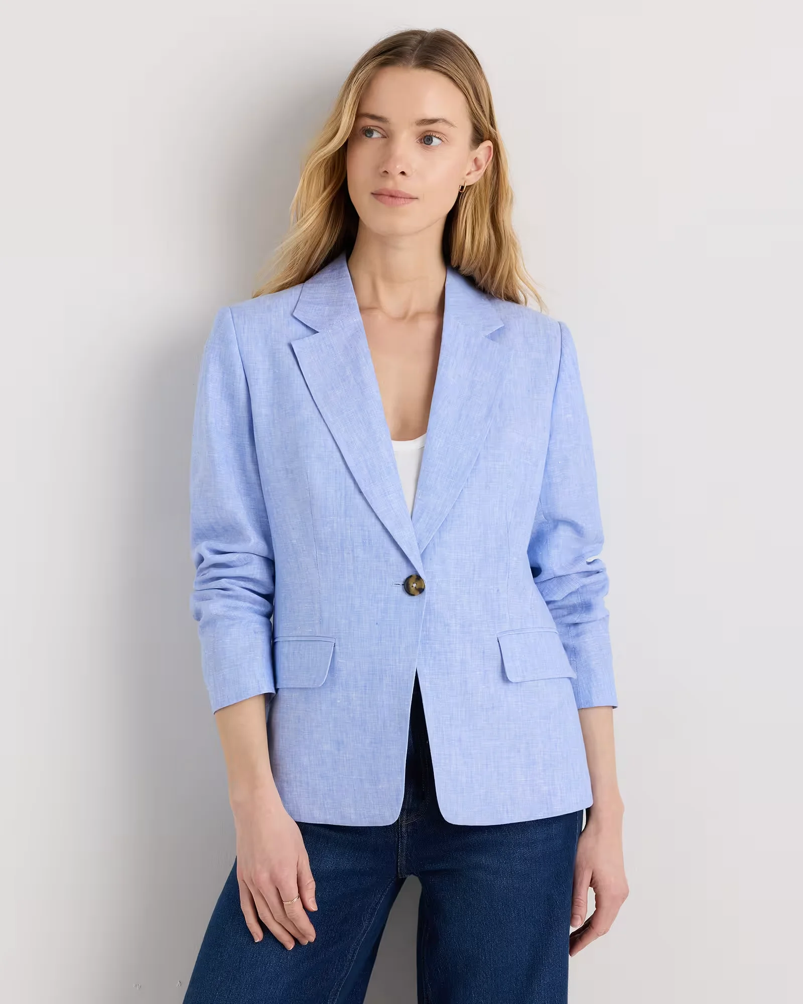 100% European Linen Structured Blazer